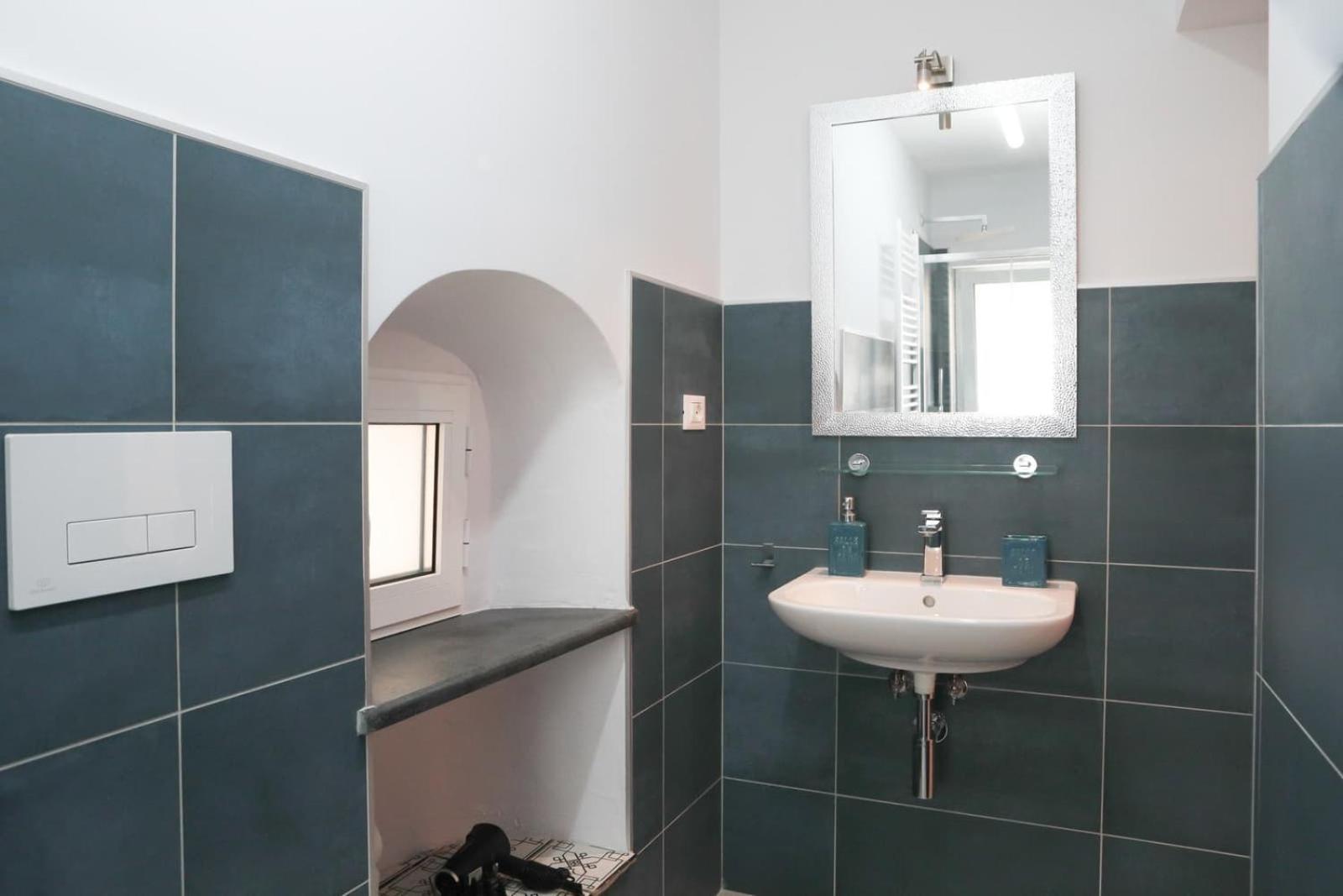 Hotel -Casa Trevisone- Salerno Esterno foto